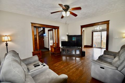 Tiny photo for 203 Denver Street, Bloomington, IL 61701 (MLS # 12537892)