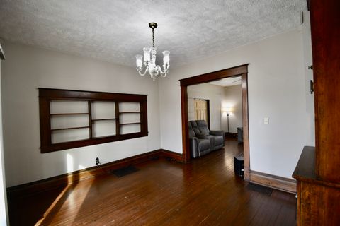 Tiny photo for 203 Denver Street, Bloomington, IL 61701 (MLS # 12537892)