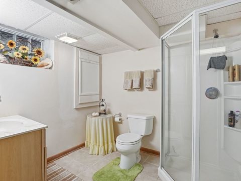 Tiny photo for 5722 Doe Circle, Westmont, IL 60559 (MLS # 12585801)