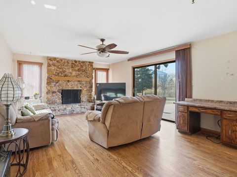 Tiny photo for 5722 Doe Circle, Westmont, IL 60559 (MLS # 12585801)