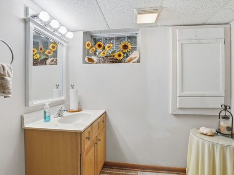 Tiny photo for 5722 Doe Circle, Westmont, IL 60559 (MLS # 12585801)