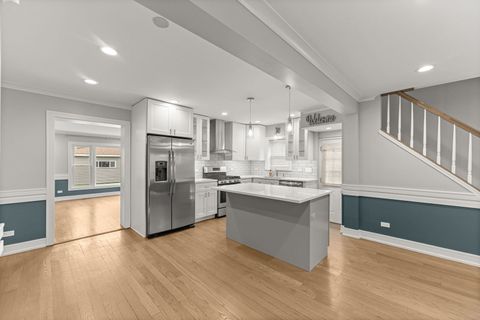 Tiny photo for 7805 W Balmoral Avenue, Chicago, IL 60656 (MLS # 12616122)