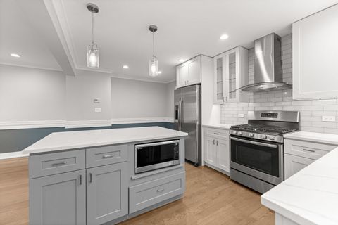 Tiny photo for 7805 W Balmoral Avenue, Chicago, IL 60656 (MLS # 12616122)