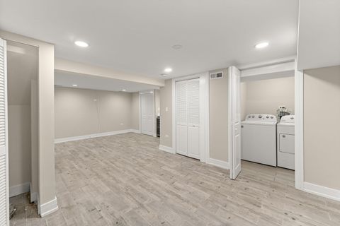 Tiny photo for 7805 W Balmoral Avenue, Chicago, IL 60656 (MLS # 12616122)