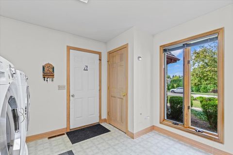 Tiny photo for 17917 W Pond Ridge Circle, Gurnee, IL 60031 (MLS # 12437635)
