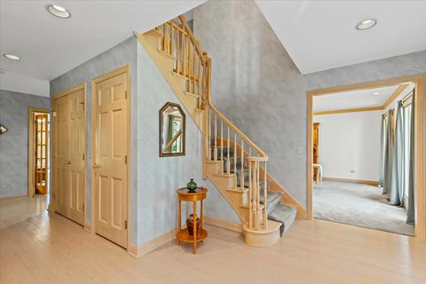 Tiny photo for 17917 W Pond Ridge Circle, Gurnee, IL 60031 (MLS # 12437635)