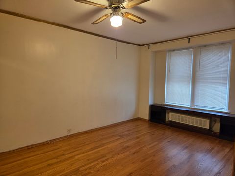 Tiny photo for 6101 N Sheridan Road #1F, Chicago, IL 60660 (MLS # 12539695)