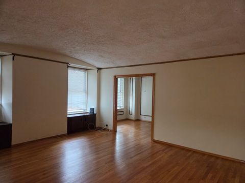 Tiny photo for 6101 N Sheridan Road #1F, Chicago, IL 60660 (MLS # 12539695)