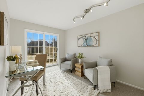 Tiny photo for 1328 Big Horn Trail, Carol Stream, IL 60188 (MLS # 12547804)