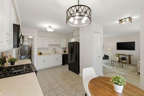 Tiny photo for 1328 Big Horn Trail, Carol Stream, IL 60188 (MLS # 12547804)