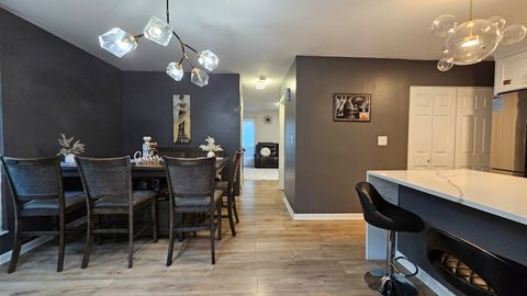 Tiny photo for 16 Forest Lane, Cary, IL 60013 (MLS # 12469453)