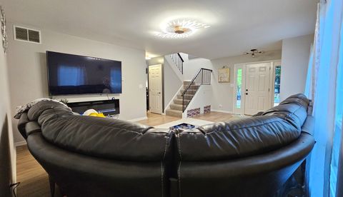 Tiny photo for 16 Forest Lane, Cary, IL 60013 (MLS # 12469453)