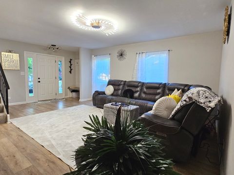Tiny photo for 16 Forest Lane, Cary, IL 60013 (MLS # 12469453)