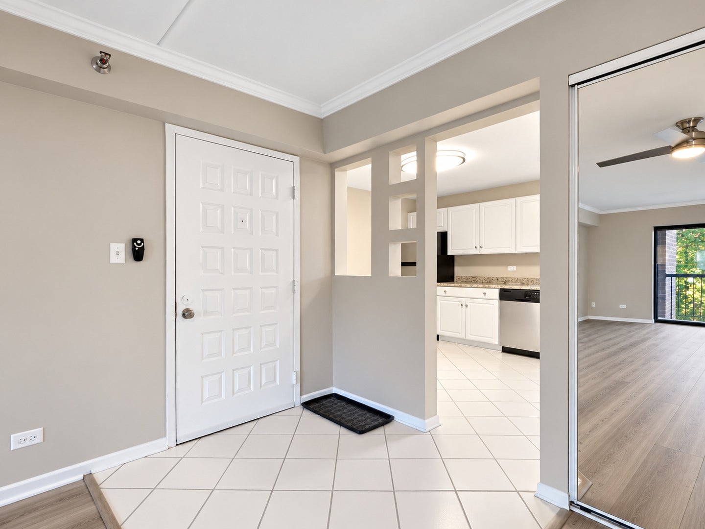 6000 Lake Bluff Drive 202