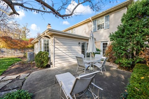 Tiny photo for 428 S Banbury Road, Arlington Heights, IL 60005 (MLS # 12518122)