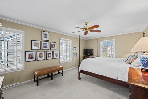 Tiny photo for 428 S Banbury Road, Arlington Heights, IL 60005 (MLS # 12518122)