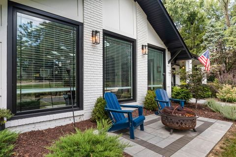 Tiny photo for 404 Inverdale Drive, Inverness, IL 60010 (MLS # 12474690)