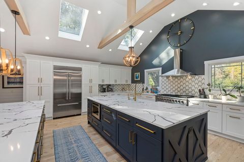 Tiny photo for 404 Inverdale Drive, Inverness, IL 60010 (MLS # 12474690)