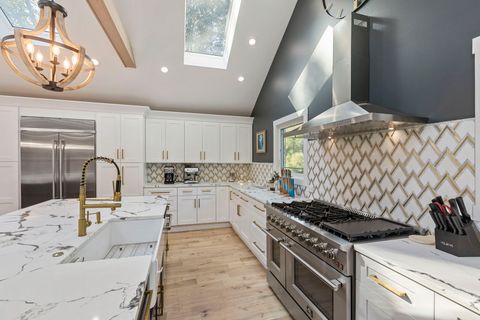 Tiny photo for 404 Inverdale Drive, Inverness, IL 60010 (MLS # 12474690)