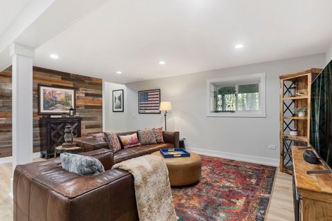 Tiny photo for 404 Inverdale Drive, Inverness, IL 60010 (MLS # 12474690)