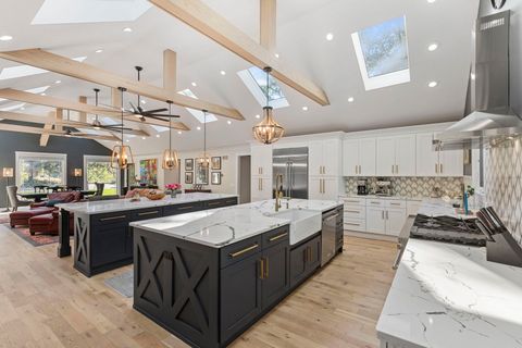 Tiny photo for 404 Inverdale Drive, Inverness, IL 60010 (MLS # 12474690)