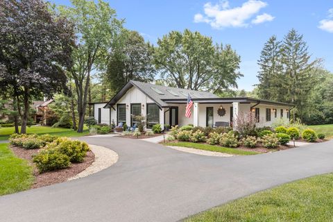 Photo of 404 Inverdale Drive, Inverness, IL 60010 (MLS # 12474690)