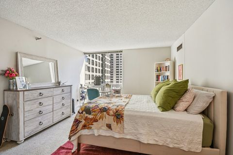 Tiny photo for 200 N Dearborn Street #1303, Chicago, IL 60601 (MLS # 12506556)