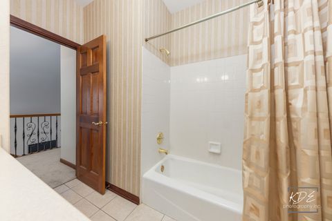 Tiny photo for 1512 Harbour Towne Place, Naperville, IL 60564 (MLS # 12561024)