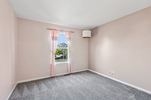 Tiny photo for 103 Harding Court, North Aurora, IL 60542 (MLS # 12496192)