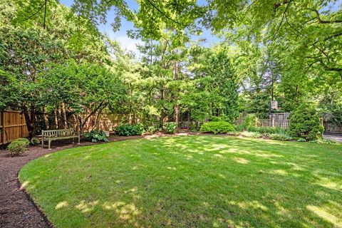 Tiny photo for 507 Kenilworth Avenue, Kenilworth, IL 60043 (MLS # 12466048)