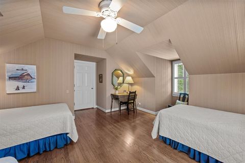 Tiny photo for 507 Kenilworth Avenue, Kenilworth, IL 60043 (MLS # 12466048)