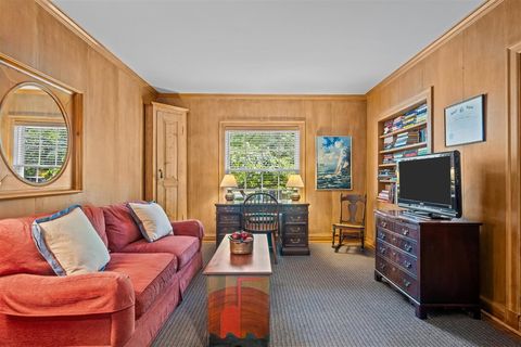 Tiny photo for 507 Kenilworth Avenue, Kenilworth, IL 60043 (MLS # 12466048)