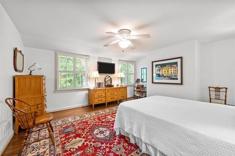 Tiny photo for 507 Kenilworth Avenue, Kenilworth, IL 60043 (MLS # 12466048)