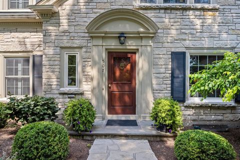 Tiny photo for 507 Kenilworth Avenue, Kenilworth, IL 60043 (MLS # 12466048)