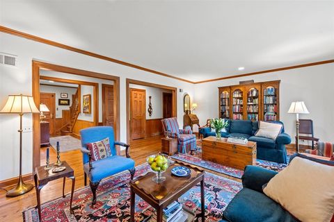 Tiny photo for 507 Kenilworth Avenue, Kenilworth, IL 60043 (MLS # 12466048)