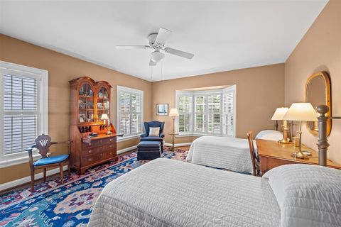 Tiny photo for 507 Kenilworth Avenue, Kenilworth, IL 60043 (MLS # 12466048)