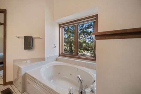 Tiny photo for 1254 Golf View Drive, Woodridge, IL 60517 (MLS # 12628433)