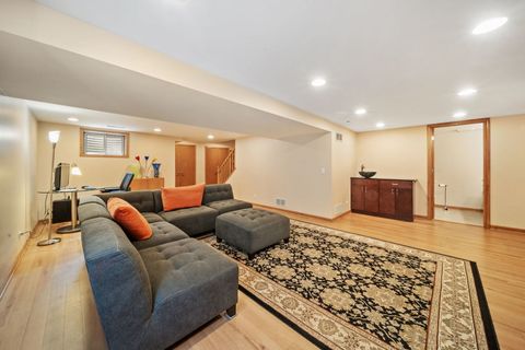 Tiny photo for 1254 Golf View Drive, Woodridge, IL 60517 (MLS # 12628433)