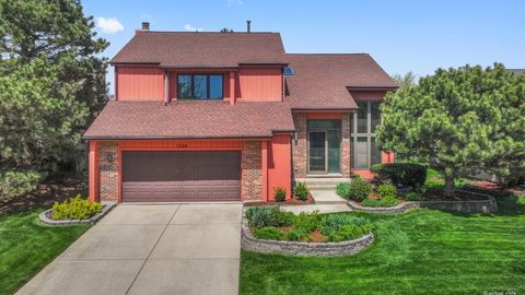 Photo of 1254 Golf View Drive, Woodridge, IL 60517 (MLS # 12628433)
