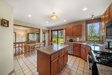 Tiny photo for 1254 Golf View Drive, Woodridge, IL 60517 (MLS # 12628433)