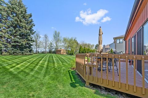 Tiny photo for 1254 Golf View Drive, Woodridge, IL 60517 (MLS # 12628433)