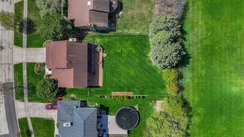 Tiny photo for 1254 Golf View Drive, Woodridge, IL 60517 (MLS # 12628433)