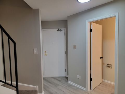 Tiny photo for 2 Kristin Circle #7, Schaumburg, IL 60195 (MLS # 12437833)