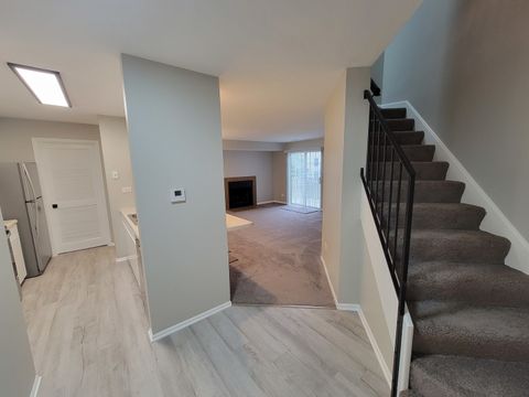 Tiny photo for 2 Kristin Circle #7, Schaumburg, IL 60195 (MLS # 12437833)