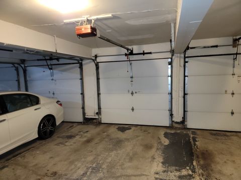 Tiny photo for 2 Kristin Circle #7, Schaumburg, IL 60195 (MLS # 12437833)