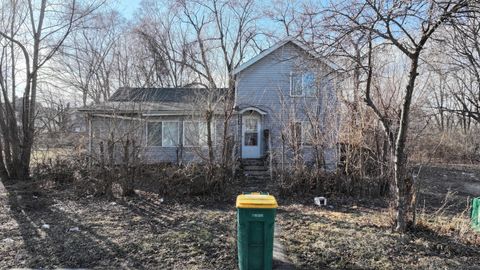 Tiny photo for 15 Iowa Avenue, Joliet, IL 60433 (MLS # 12567360)