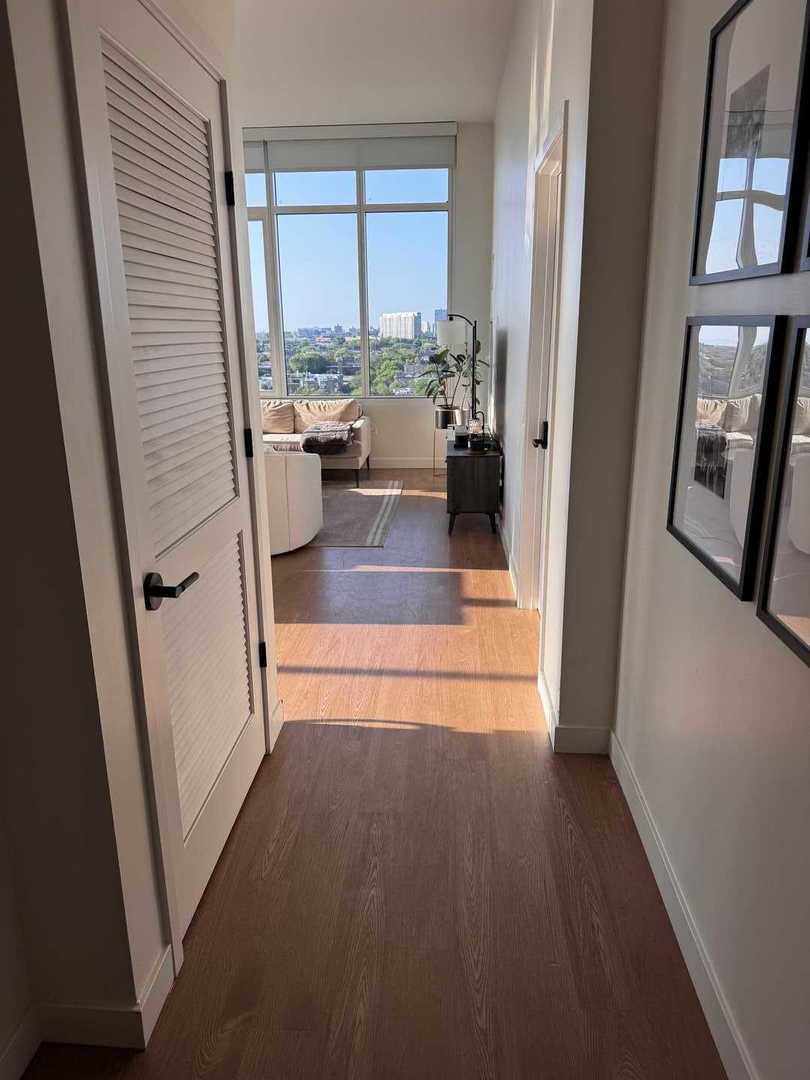 633 W North Avenue 1002