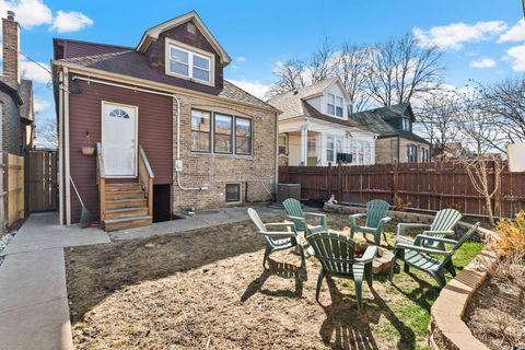 Tiny photo for 6052 W Eddy Street, Chicago, IL 60634 (MLS # 12585464)