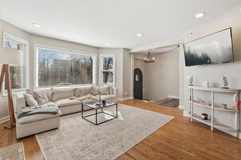 Tiny photo for 6052 W Eddy Street, Chicago, IL 60634 (MLS # 12585464)