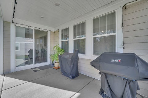 Tiny photo for 23 Commons Circle, Hawthorn Woods, IL 60047 (MLS # 12630256)